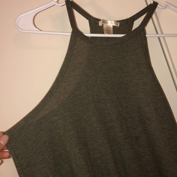 Tilly’s Tank top - Picture 2 of 4